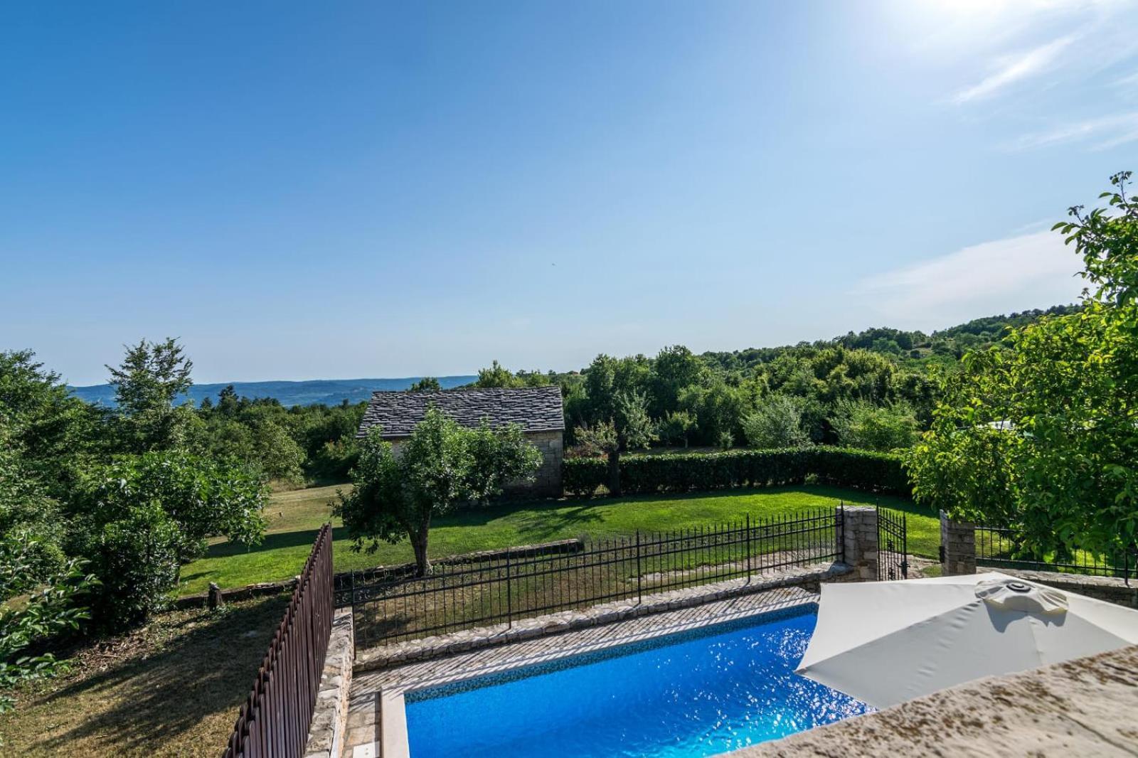 Rustic Villa Marija With Panoramic View In Zrenj Exterior photo